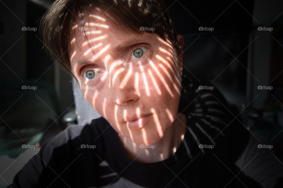 Light and shadow selfie