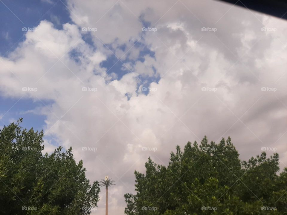 Please help me, I am very poor, I need your support and God is in need