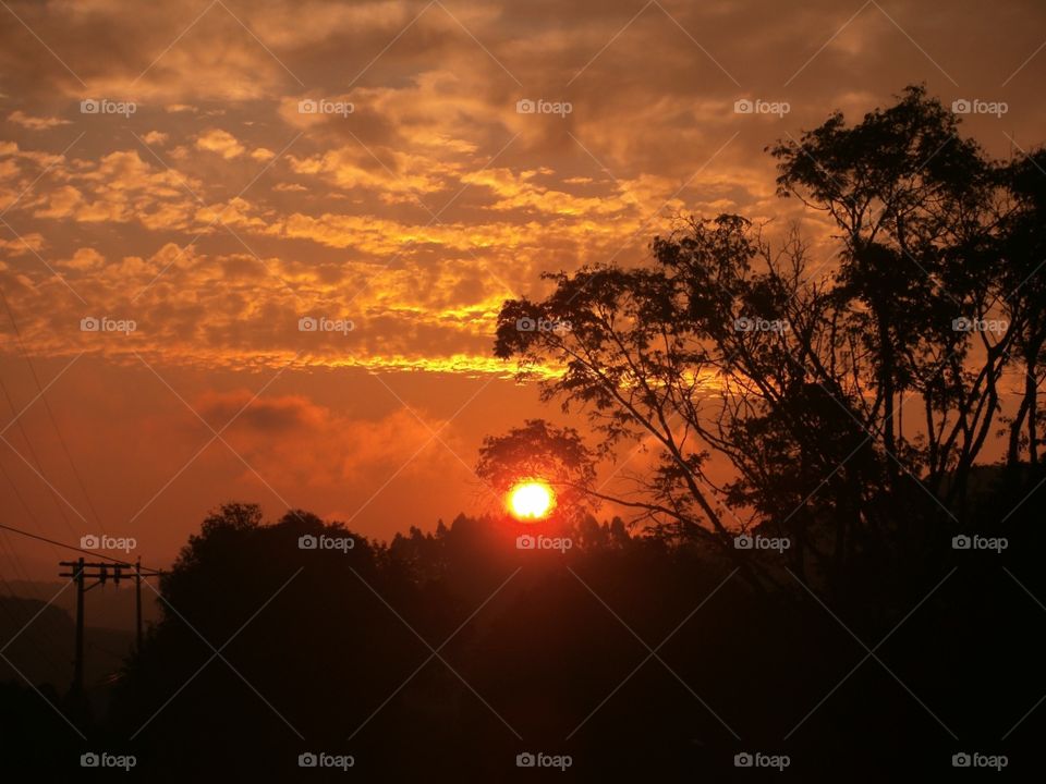 Sunset,  pôr-do-sol, poente.  Bento Gonçalves,  RS,  Brasil.