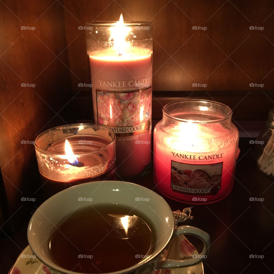 Candles and some tea 