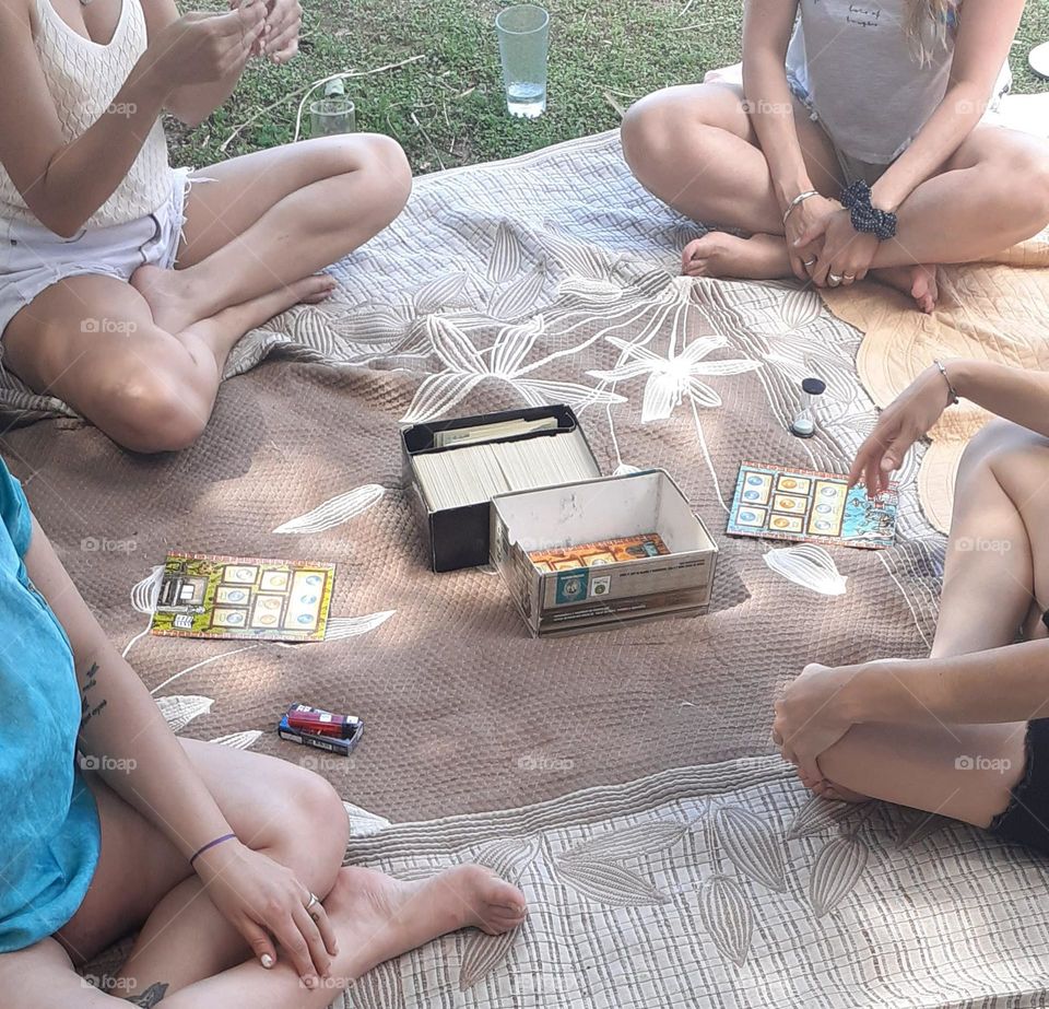 tarde de picnic y juegos