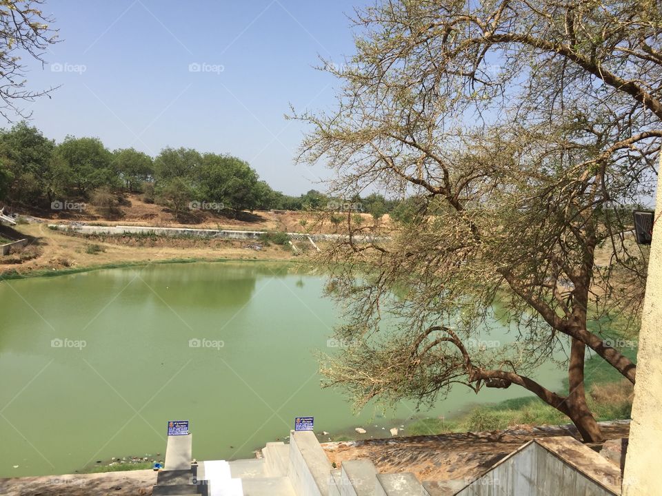 Silent lake besides Ranu Temple 