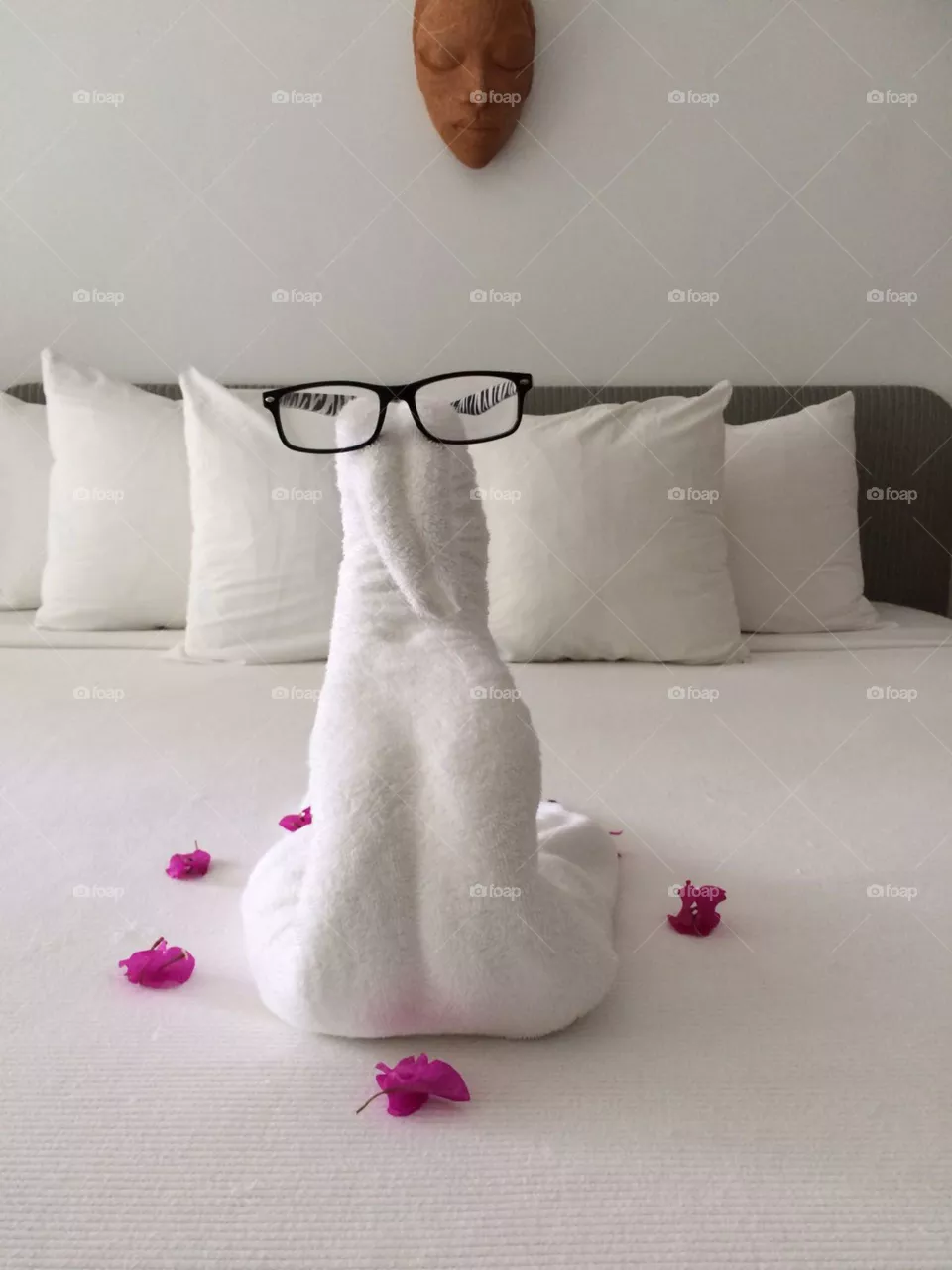Maid with humour 