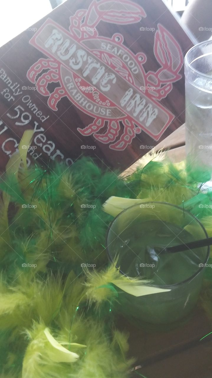 Rustic Inn goes GREEN for Muscular Dystrophy!