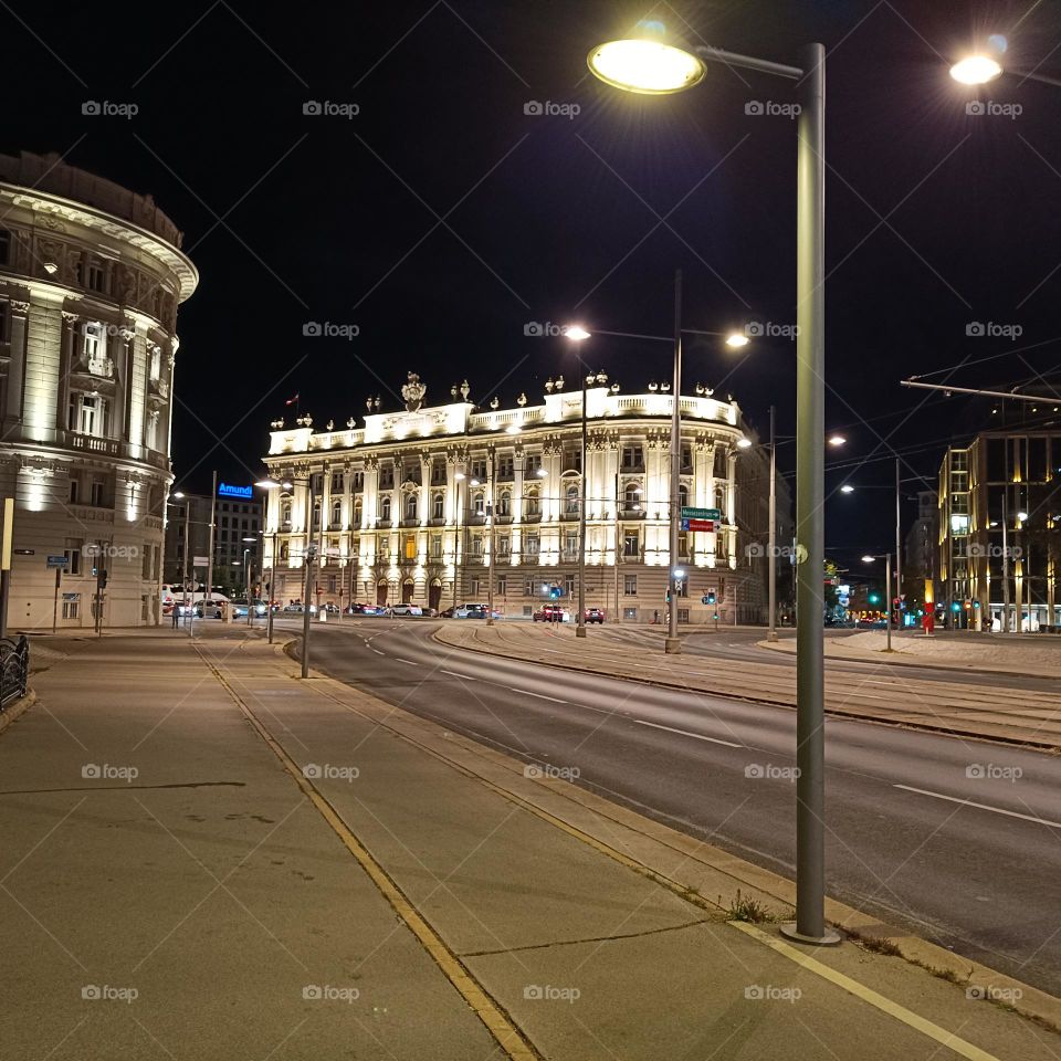 Twinkling Windows: The Beauty of Evening Light