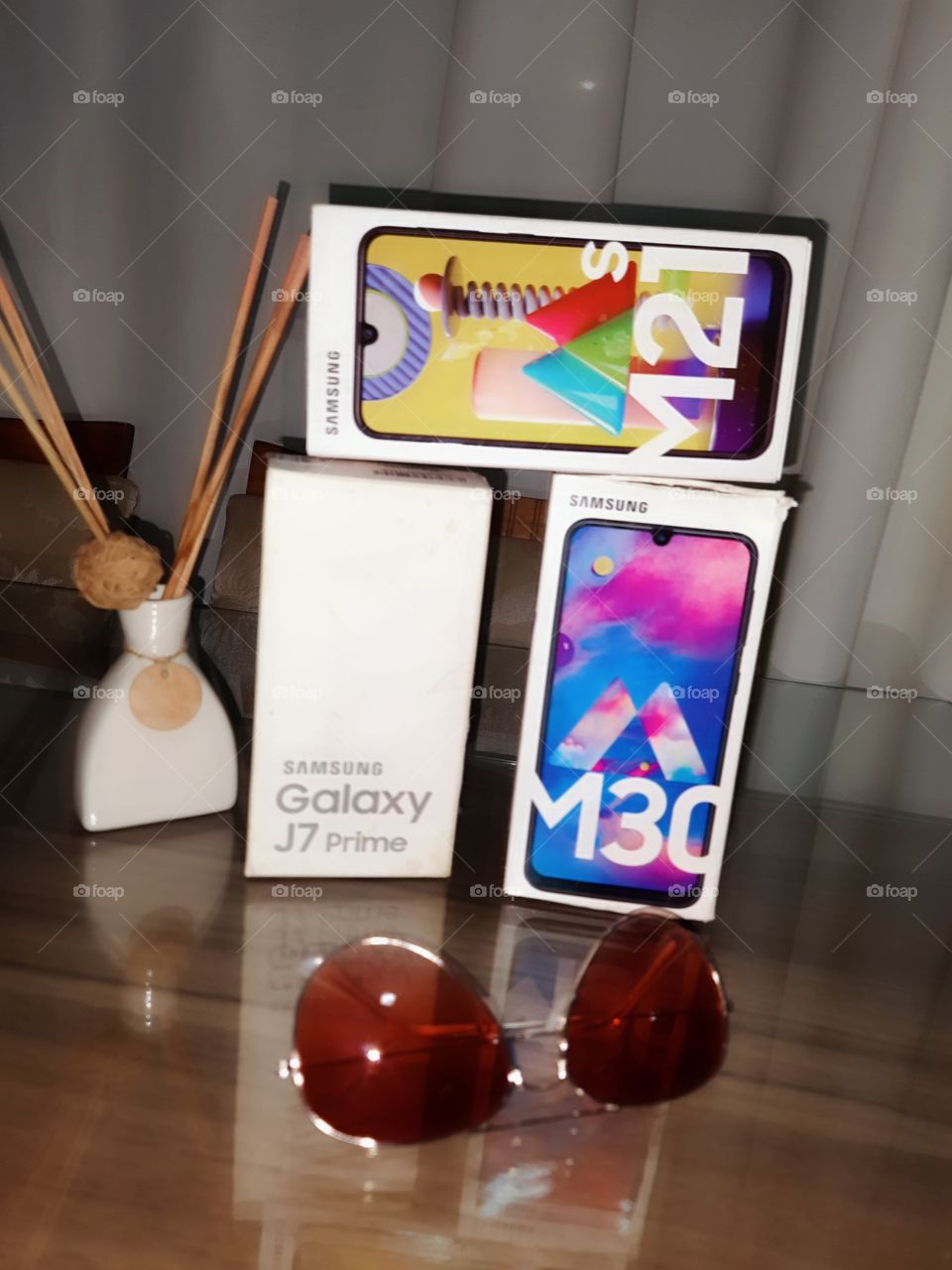 miscellaneous cell phone cases from Samsung