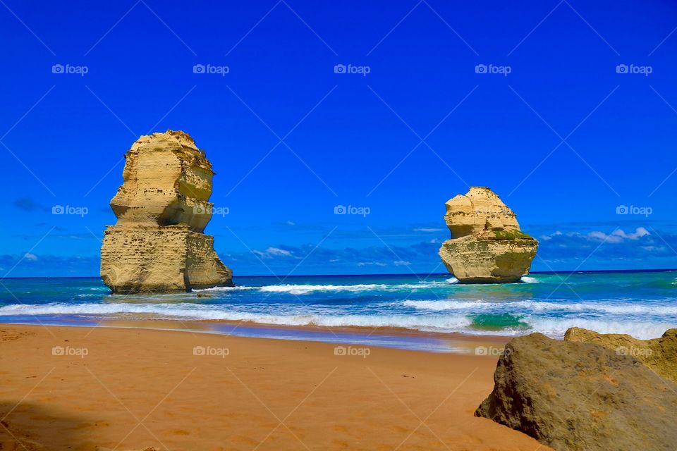 Ocean rock pillars 