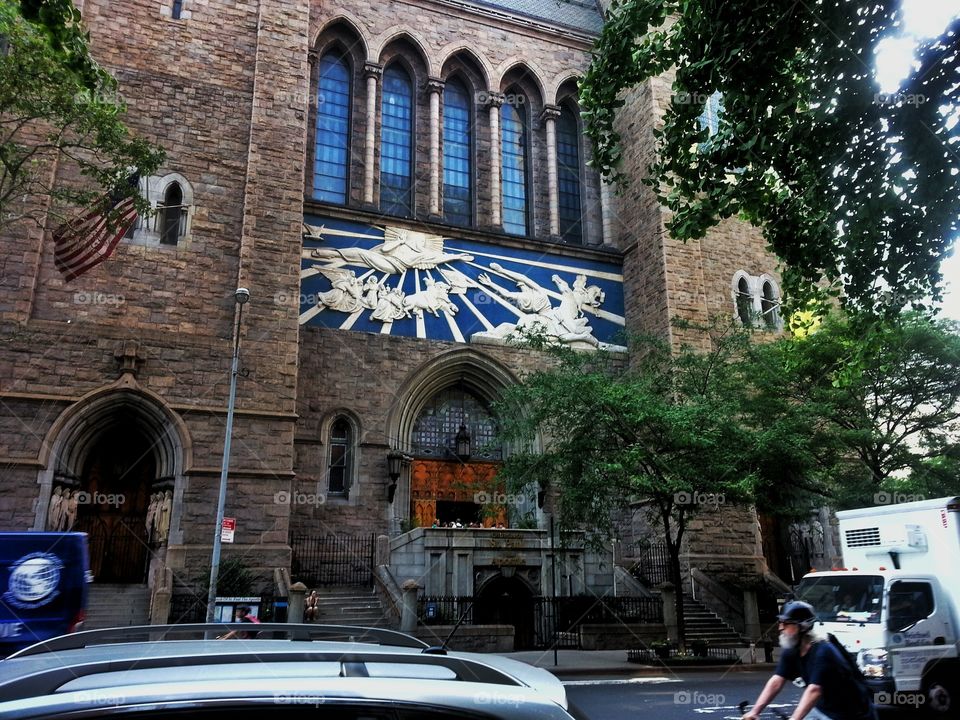 new York city hotel. This is a picture of a hotel π© that I stayed at in New York city while visiting there attending a wedding π