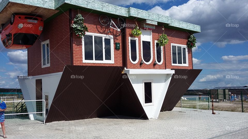 Дом-перевыртыш