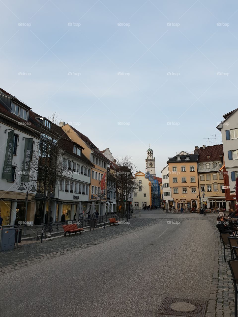 Bachstraße mit Blaserturm Ravensburg Oberschwaben Deutschland