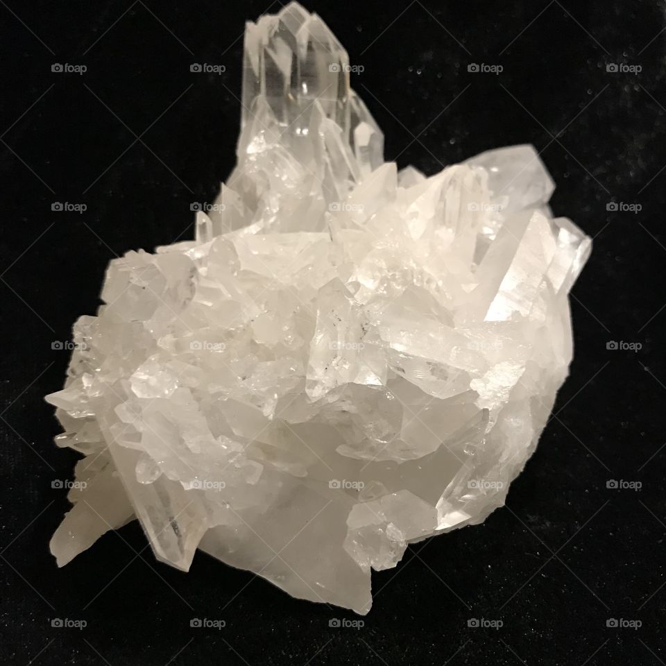 Quartz cluster