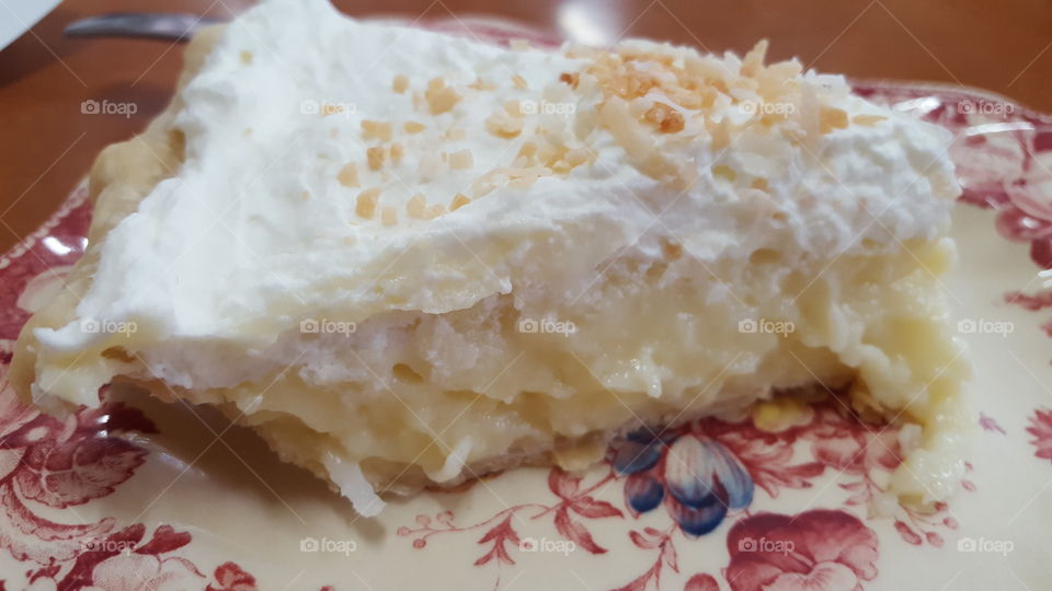 coconut cream pie