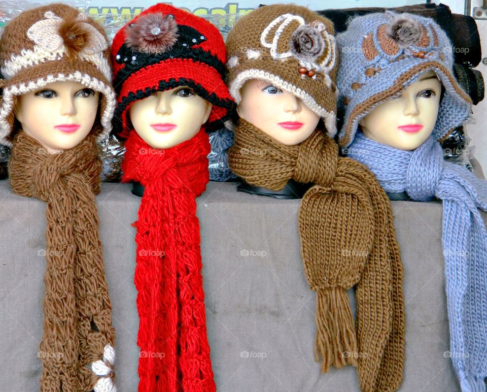 
Moods of Autumn - Cooler days are here. Time to wear your Autumn knit scarfs and hats  with style!
Scarves and hats are one of the easiest ways to add panache and color to your outfit at any time of the year