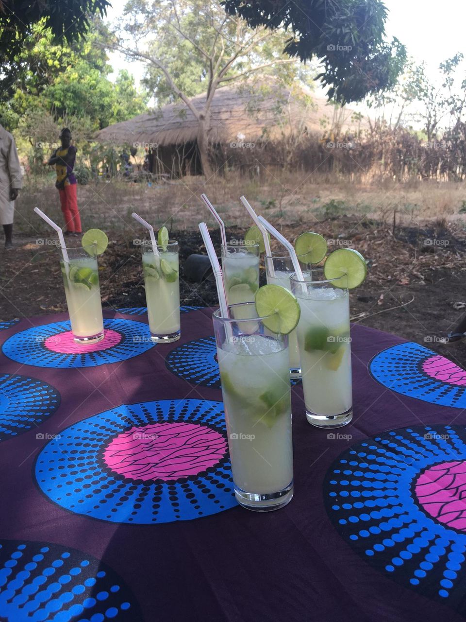 Geometric shape (circles)