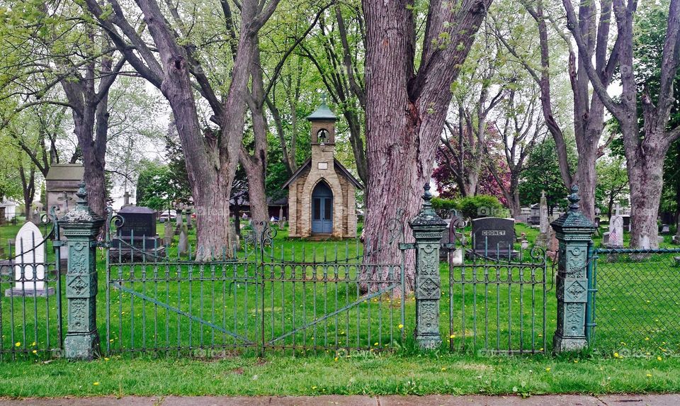 Places. Cemetery Gates