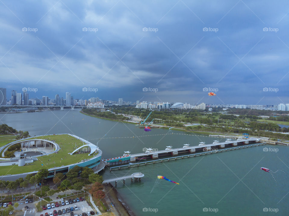 Windy and cloudy day to fly kite at Marina Bay