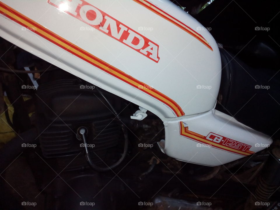 Honda CB125T