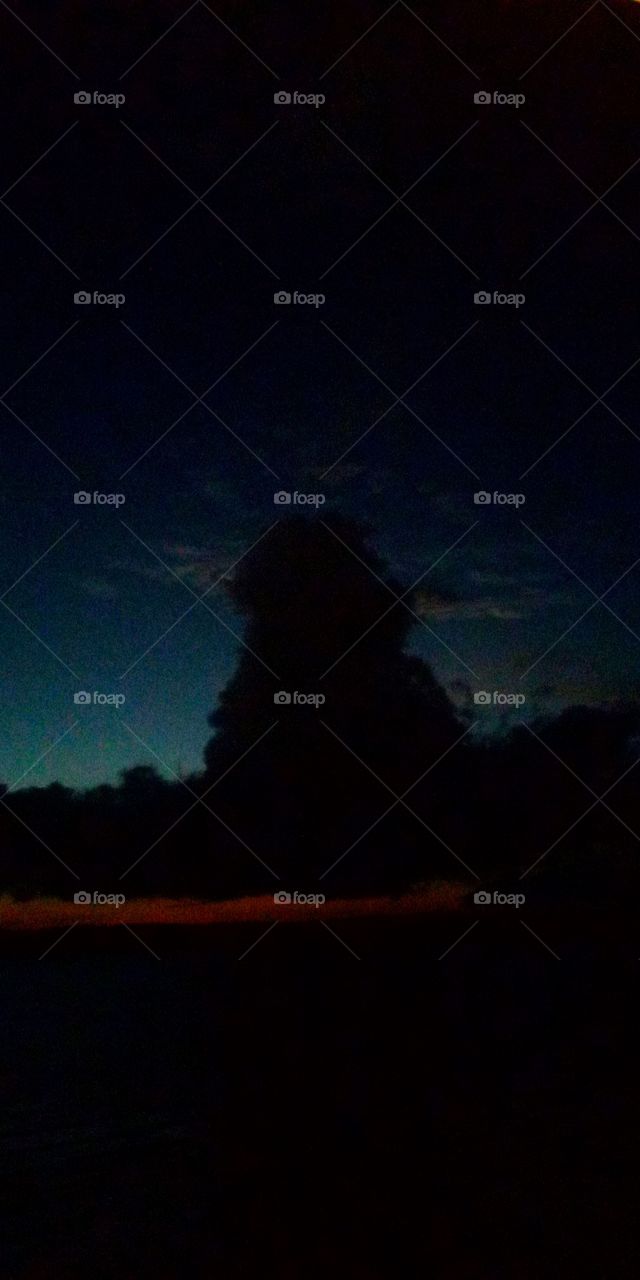 "who blew the smoke"...clouds
After sunset
230121
#At Port Of Tg Pelepas