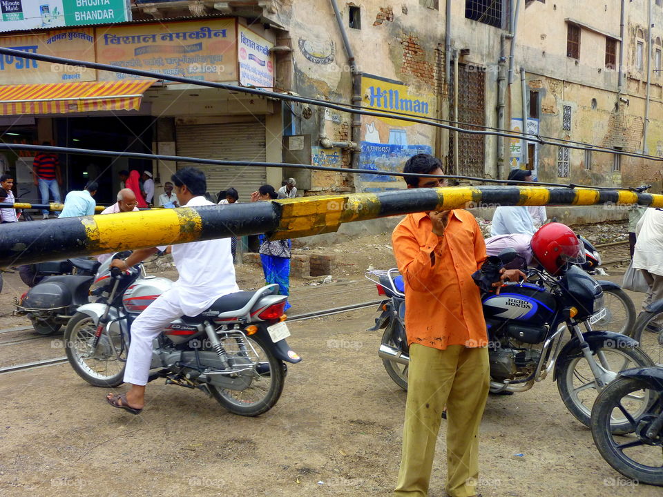 traffic and work at the indian train barriers
