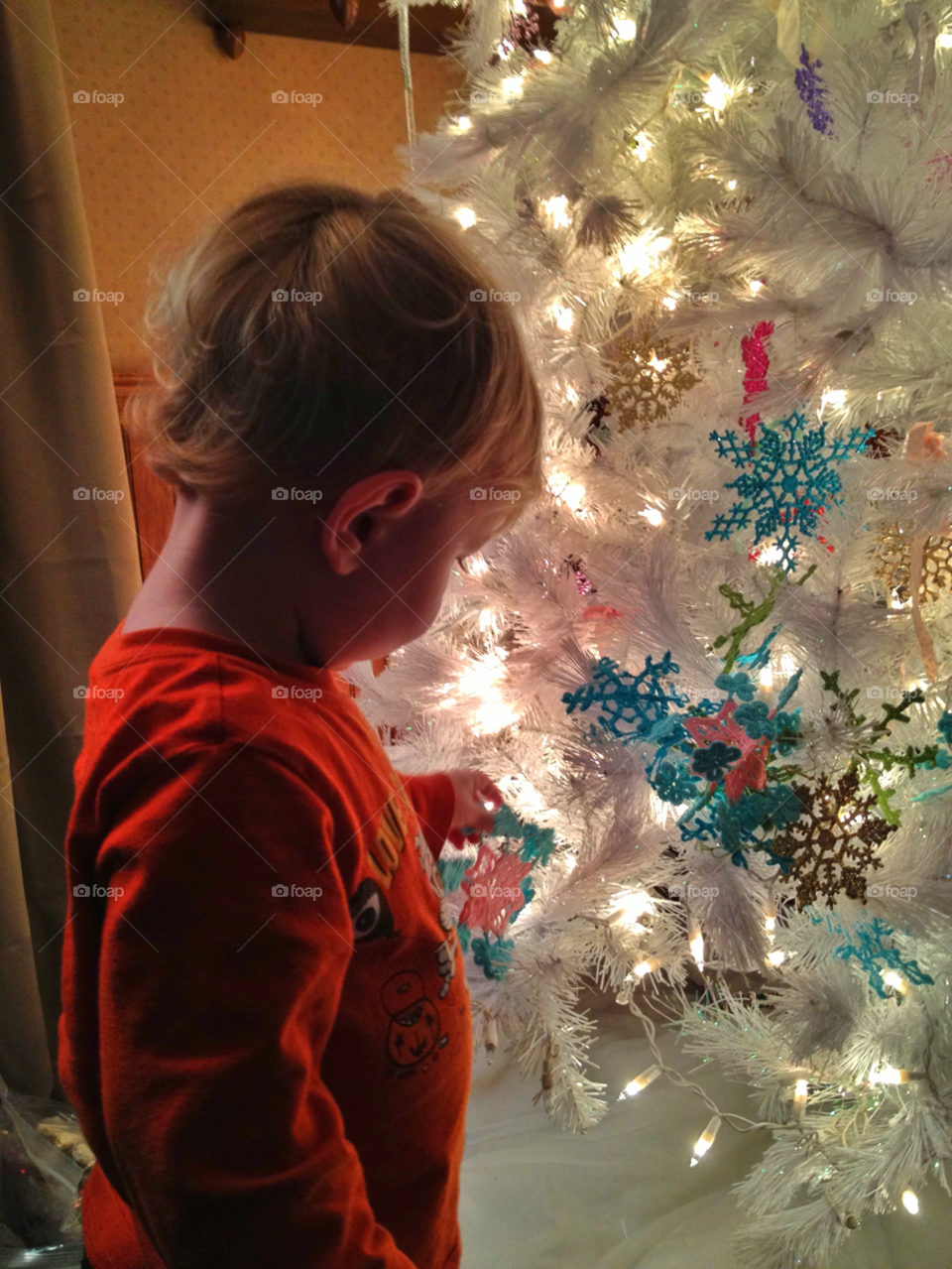 winter light happy people by somebeach