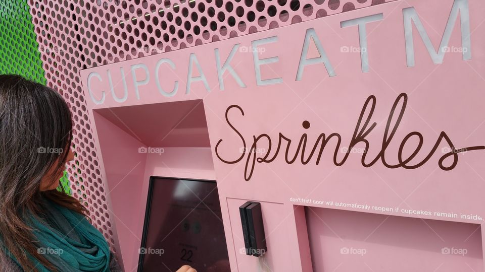 cupcake ATM. outside of Sprinkles in Beverly Hills 