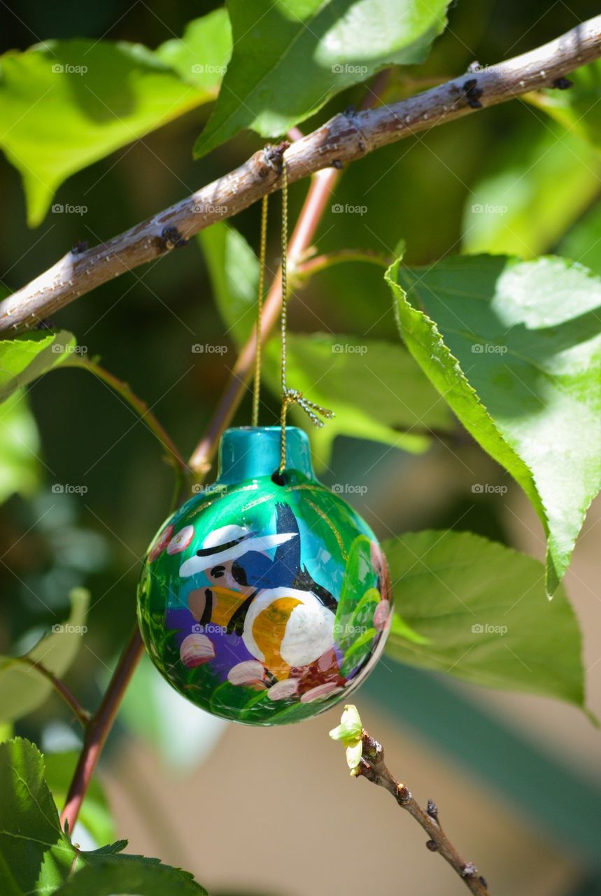 Decoration in a tree