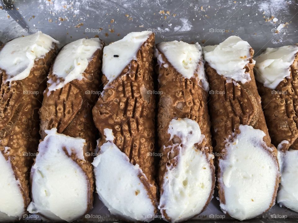 Cannoli. Italian pastries. Sweet cake.