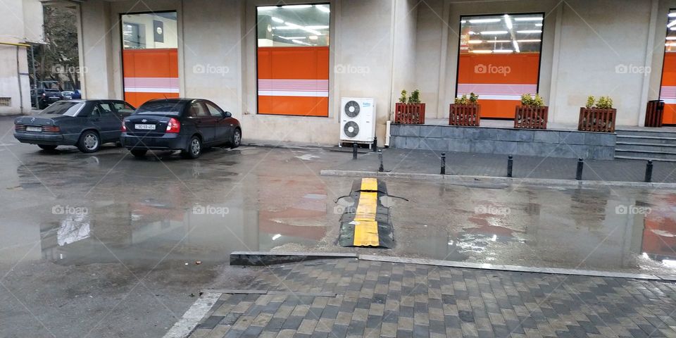 parking near market