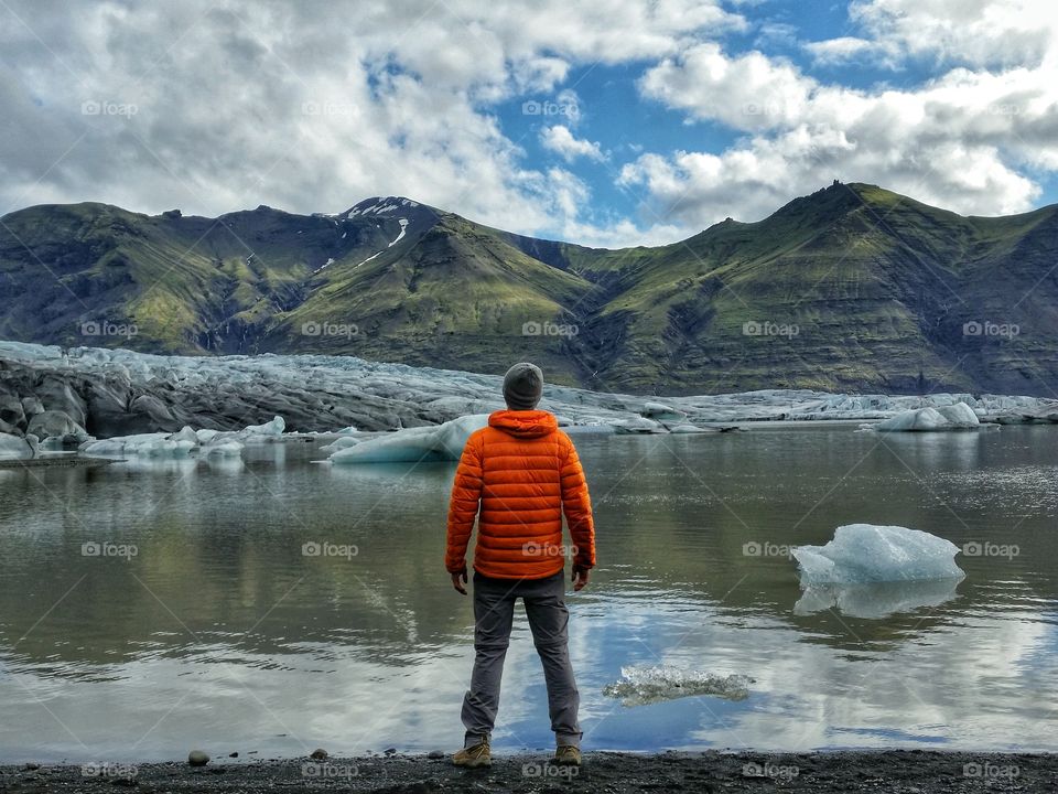 Arctic Trance. Starting out at thr unimaginably beautiful Skaftafellsjökull Glacier in Southern Iceland