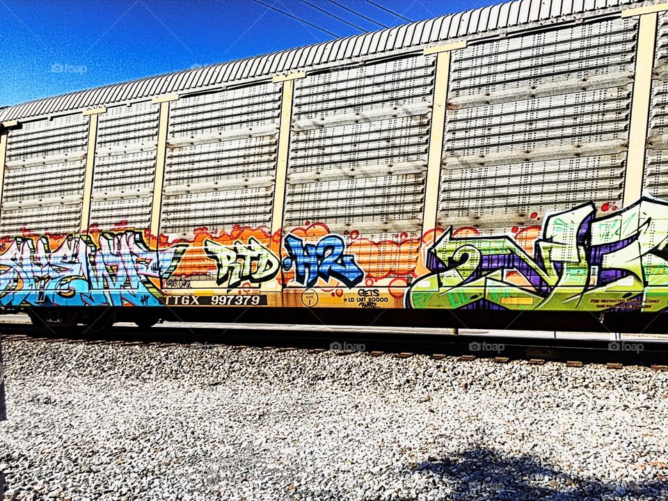 Train with art 