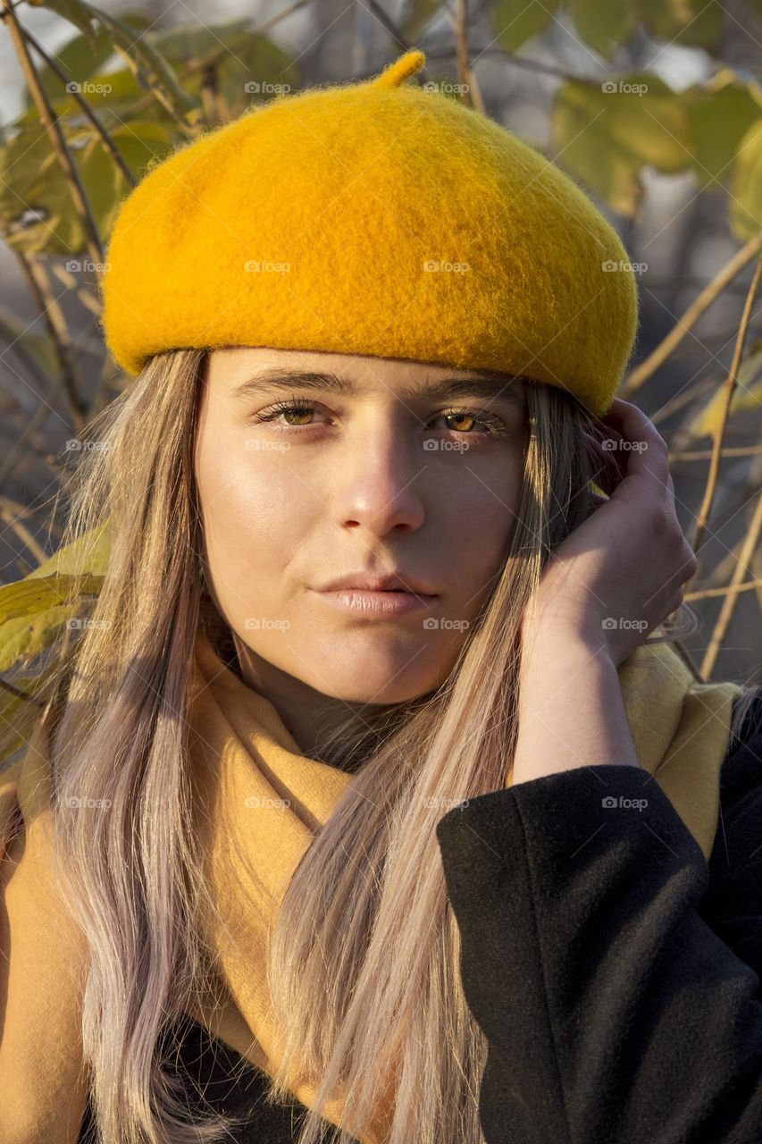 Autumn portrait of a beautiful woman