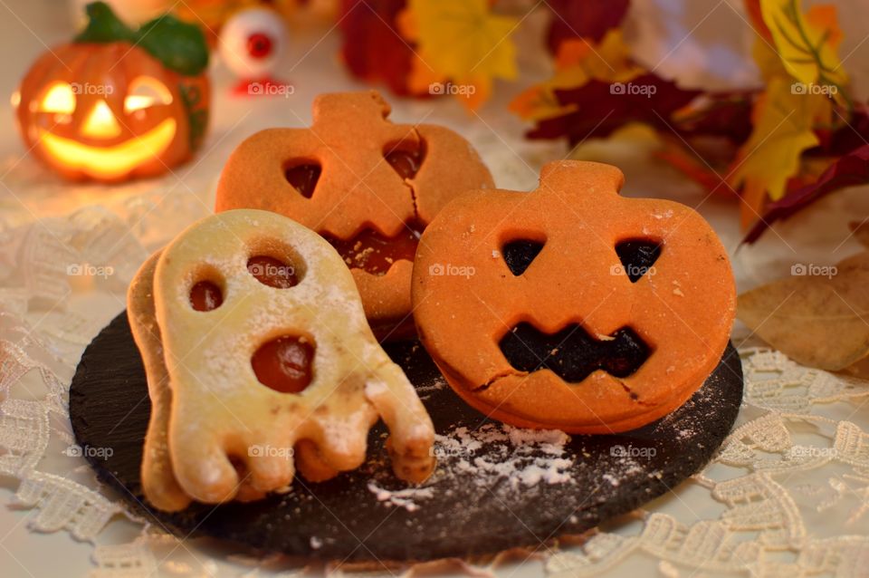 Halloween biscuits