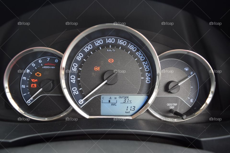 Speedometer . Toyota Corolla speedometer 