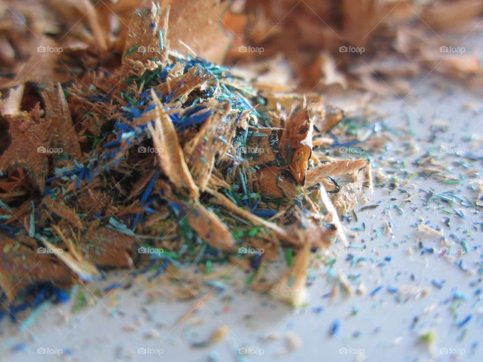 Blue shades of shavings