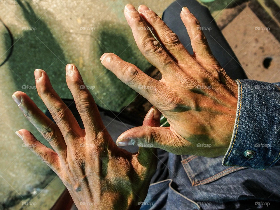 Leather art worker