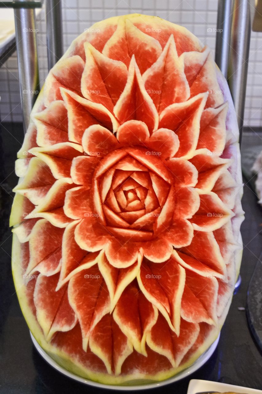 Decorative watermelon in the shape of a flower.