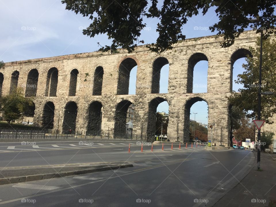 Roman aquaduct 
