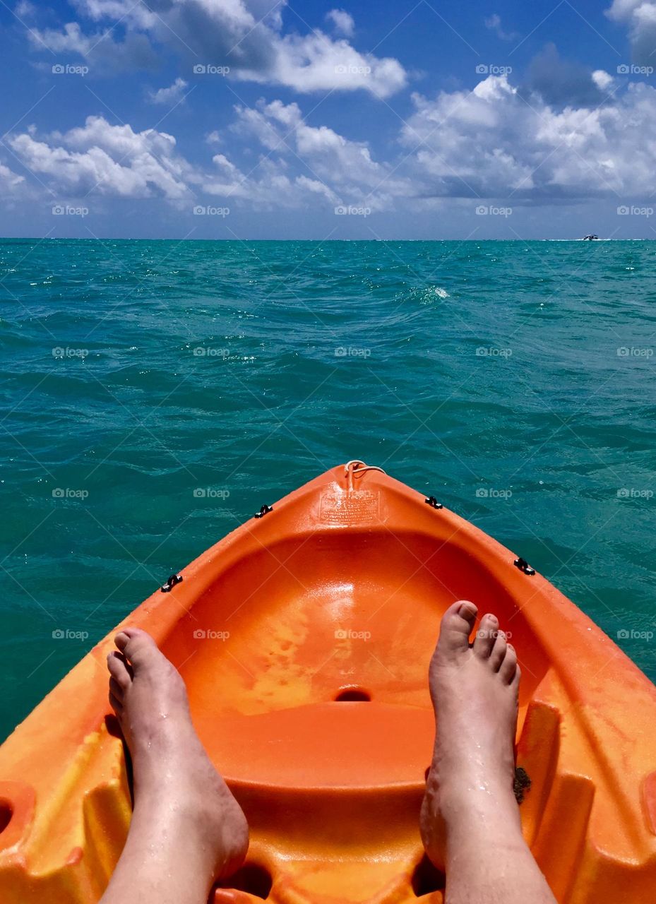 🇺🇸 The infinite view of the waters brings me peace and inspiration!  Here: Maragogi, a city of beautiful beaches in Brazil. / 🇧🇷 A visão infinita das águas me traz paz e inspiração! Aqui: Maragogi, uma cidade de belas praias no 