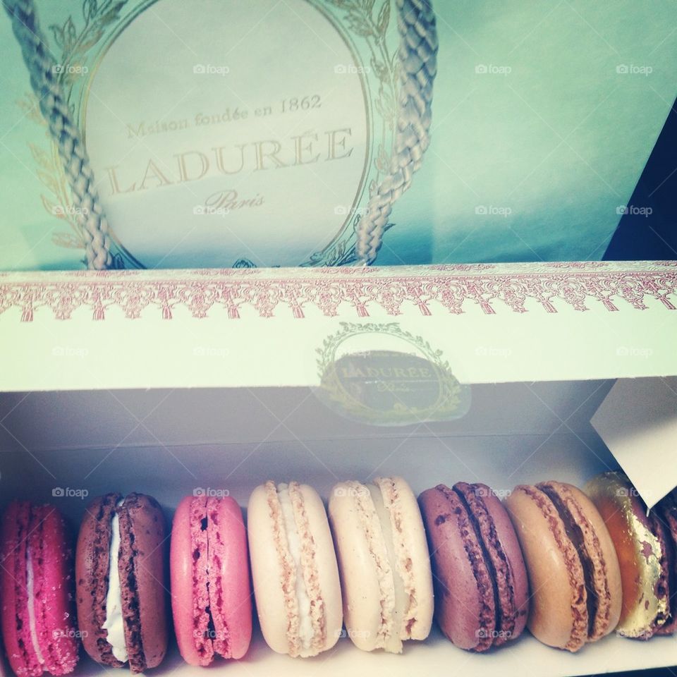Laduree macaroons 