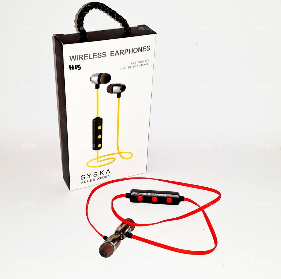 Enjoy your day with Bluetooth Earphone