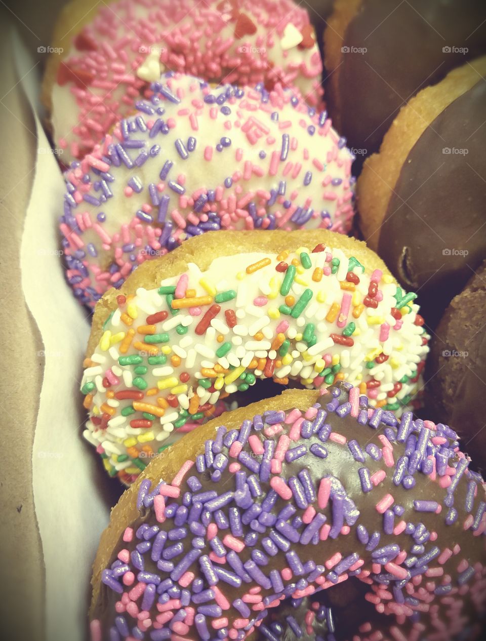 donuts pink breakfast