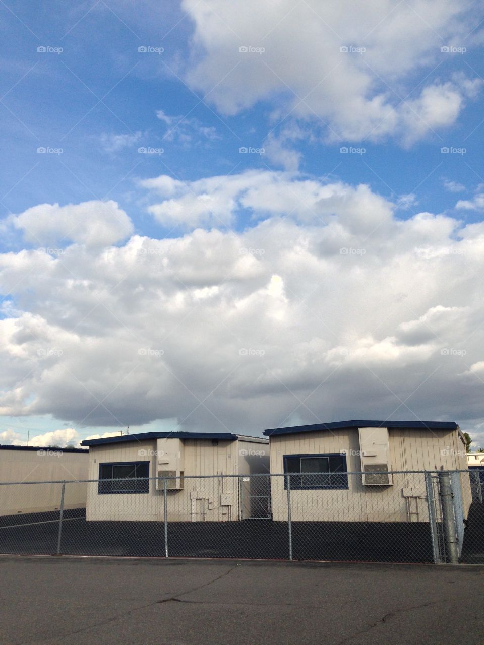 Sky Viewing 

Published by:
HappyBrownMonkey 