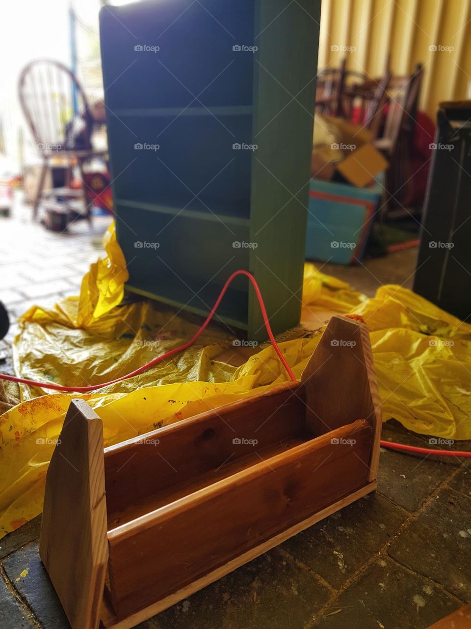 Diy toolbox from salvaged wood