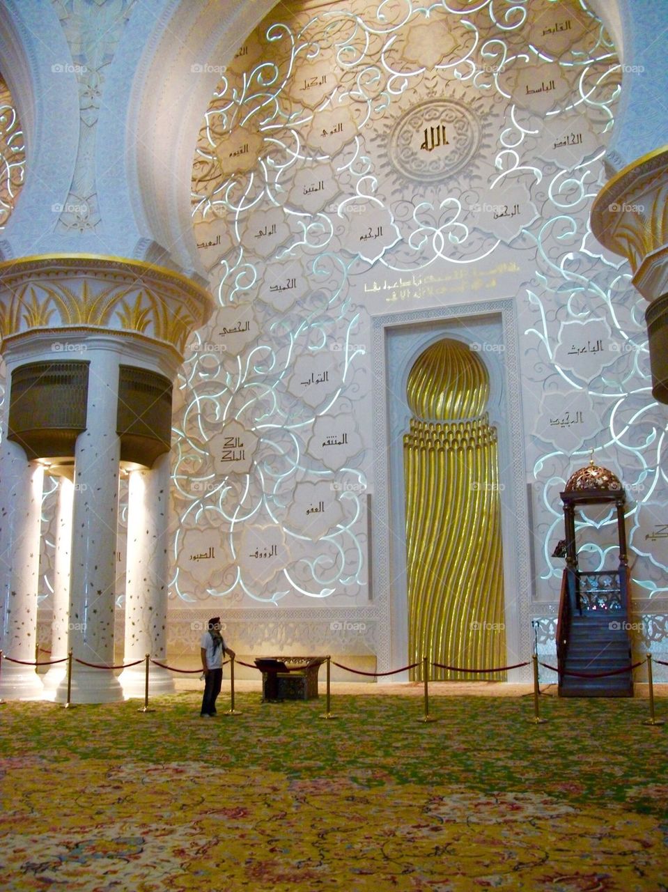 Sheikh Zayed grand mosque in Abu Dhabi 