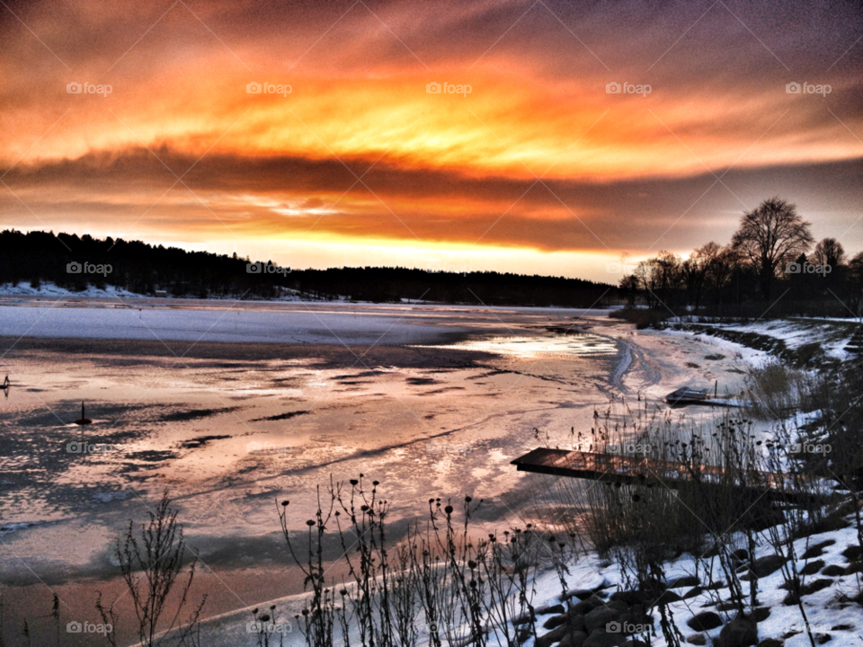 edsviken sunset ice lake by spikerbagger