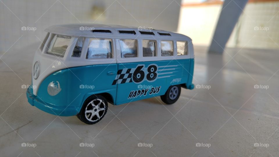 Volkswagen Transporter (also called T1 Type 2 / Kombi / Microbus c8 / Van) Pickup Toy