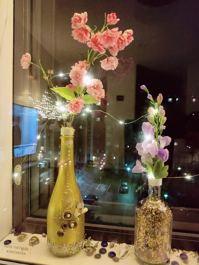flowers in night 🌃🌃