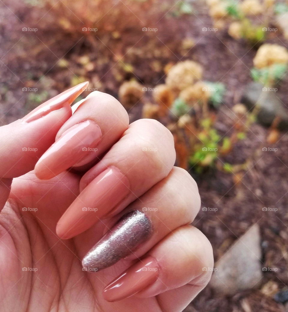 missing these beautiful long nails