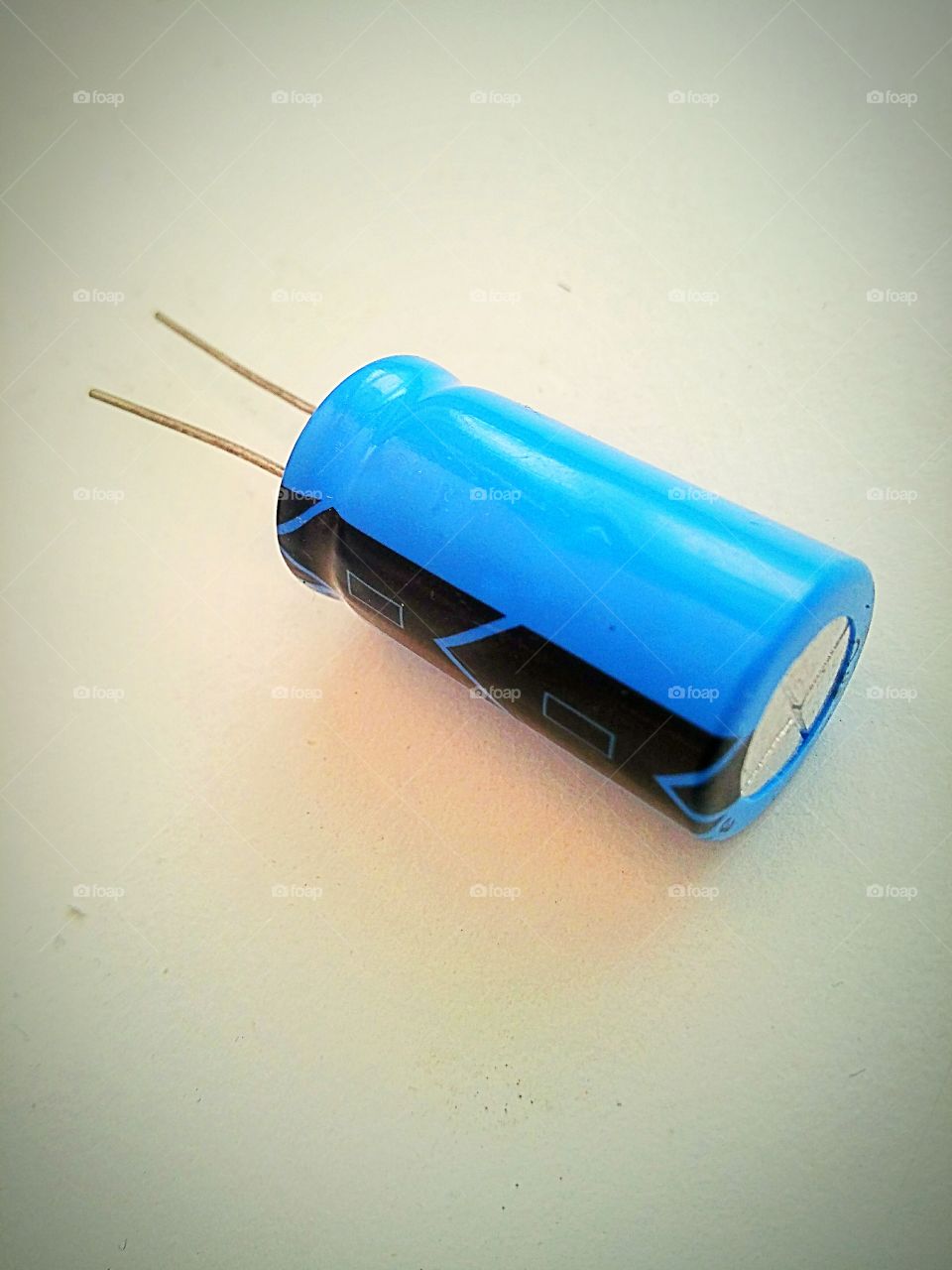 capacitor