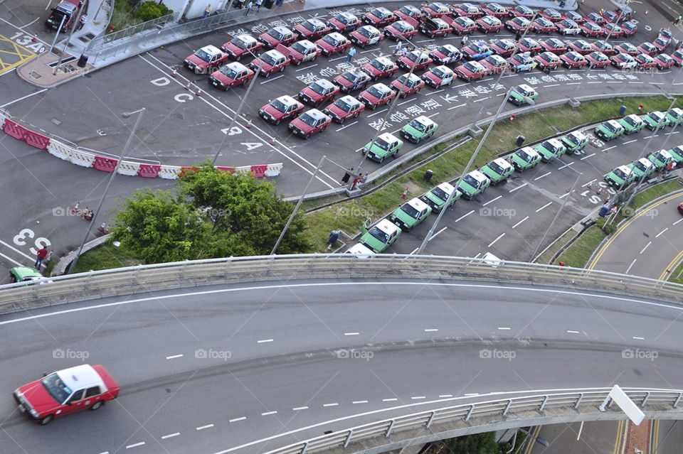 waiting airport taxi time by hkjohan
